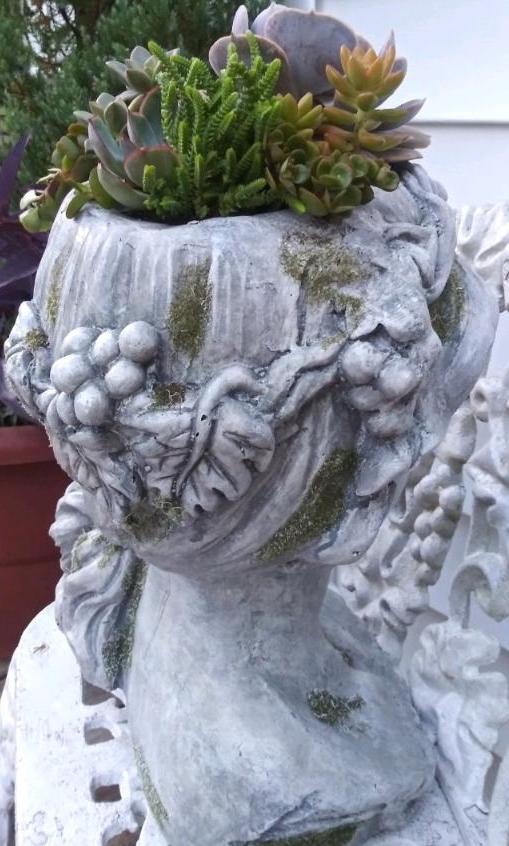 LadyHead Planter Back Detail