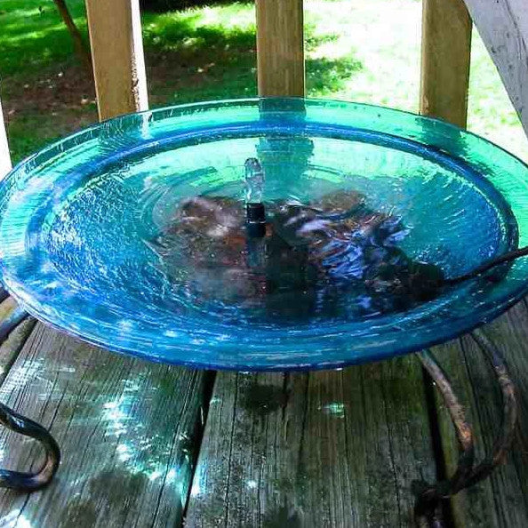 Solar Bubbler Bird Bath-Deck Mount or Ground
